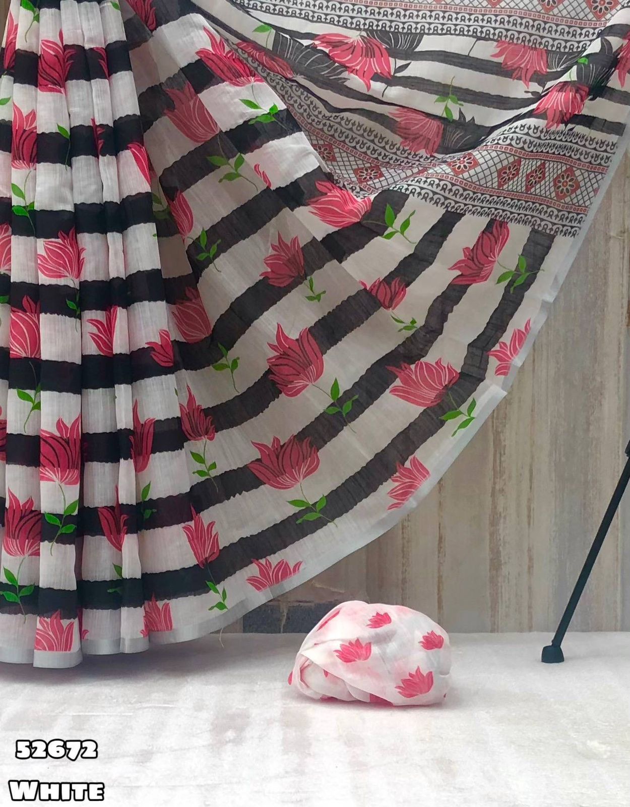 Soft Linen Saree with Black & White Geometrical Floral Digital Print and Silver Zari-Border