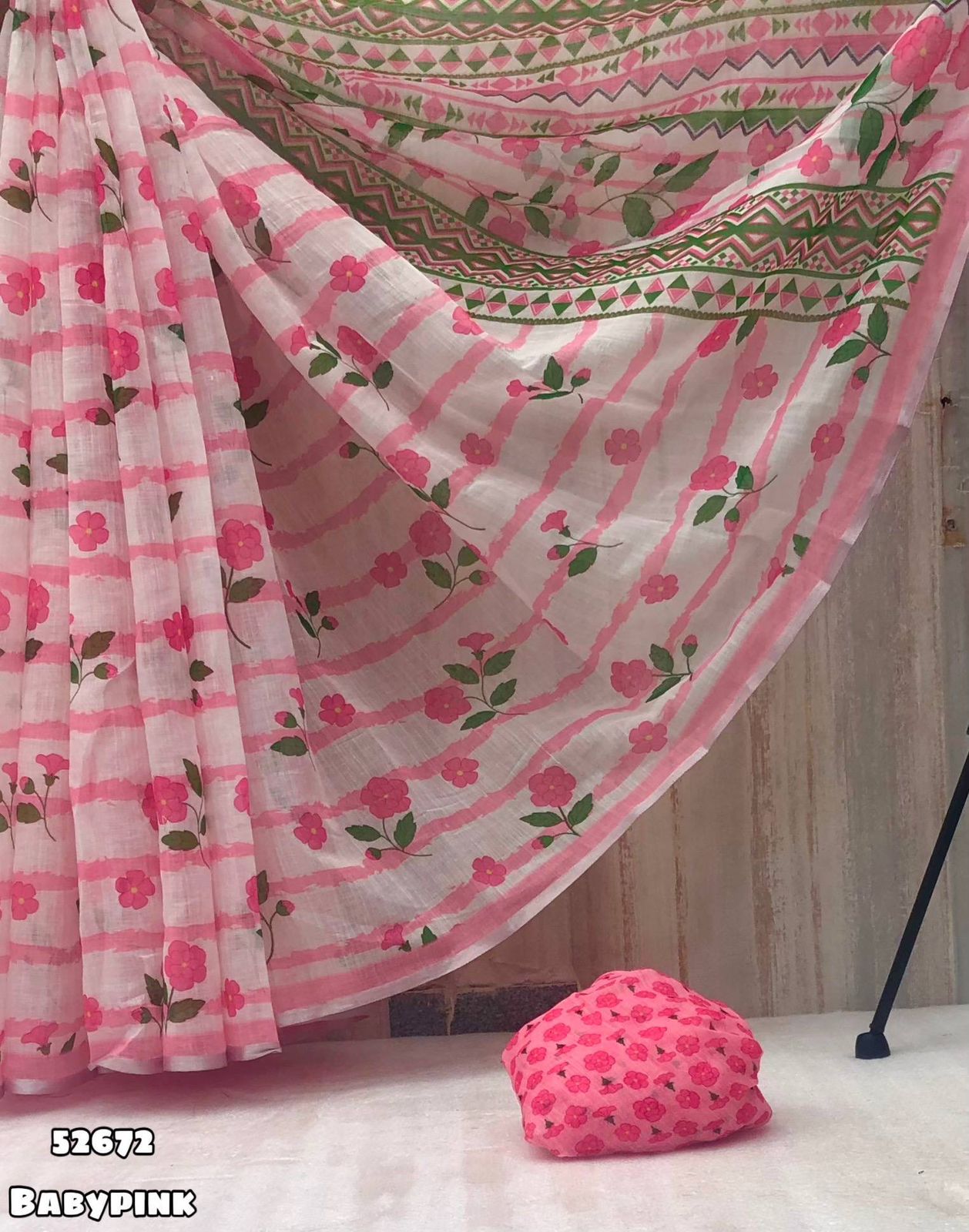 Soft Linen Saree with pink & White Geometrical Floral Digital Print and Silver Zari-Border