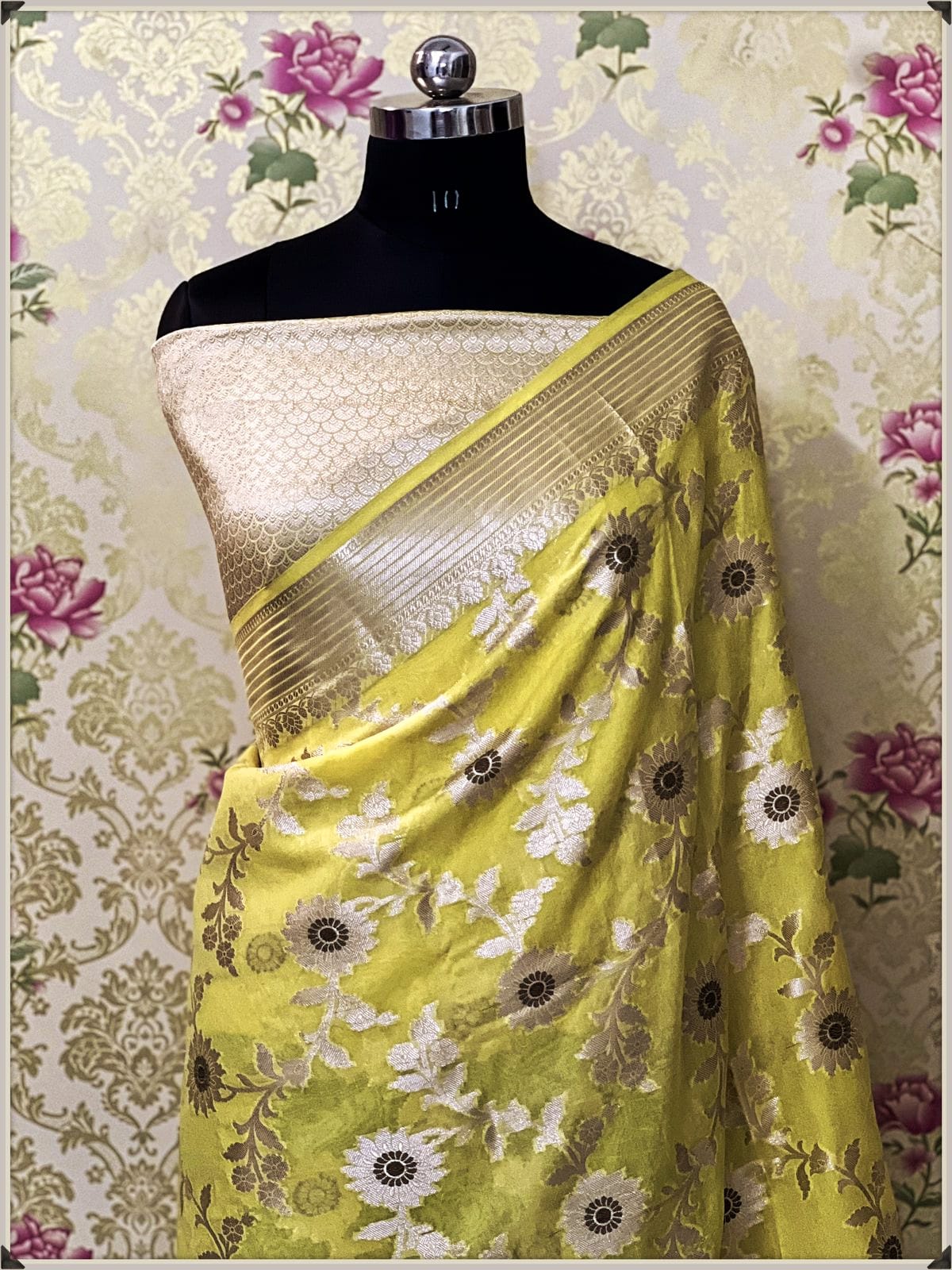 Banarasi Katan Dyeble Dupion Meenakari Jaal Silk Saree with Dual Zari Weaves-yellow