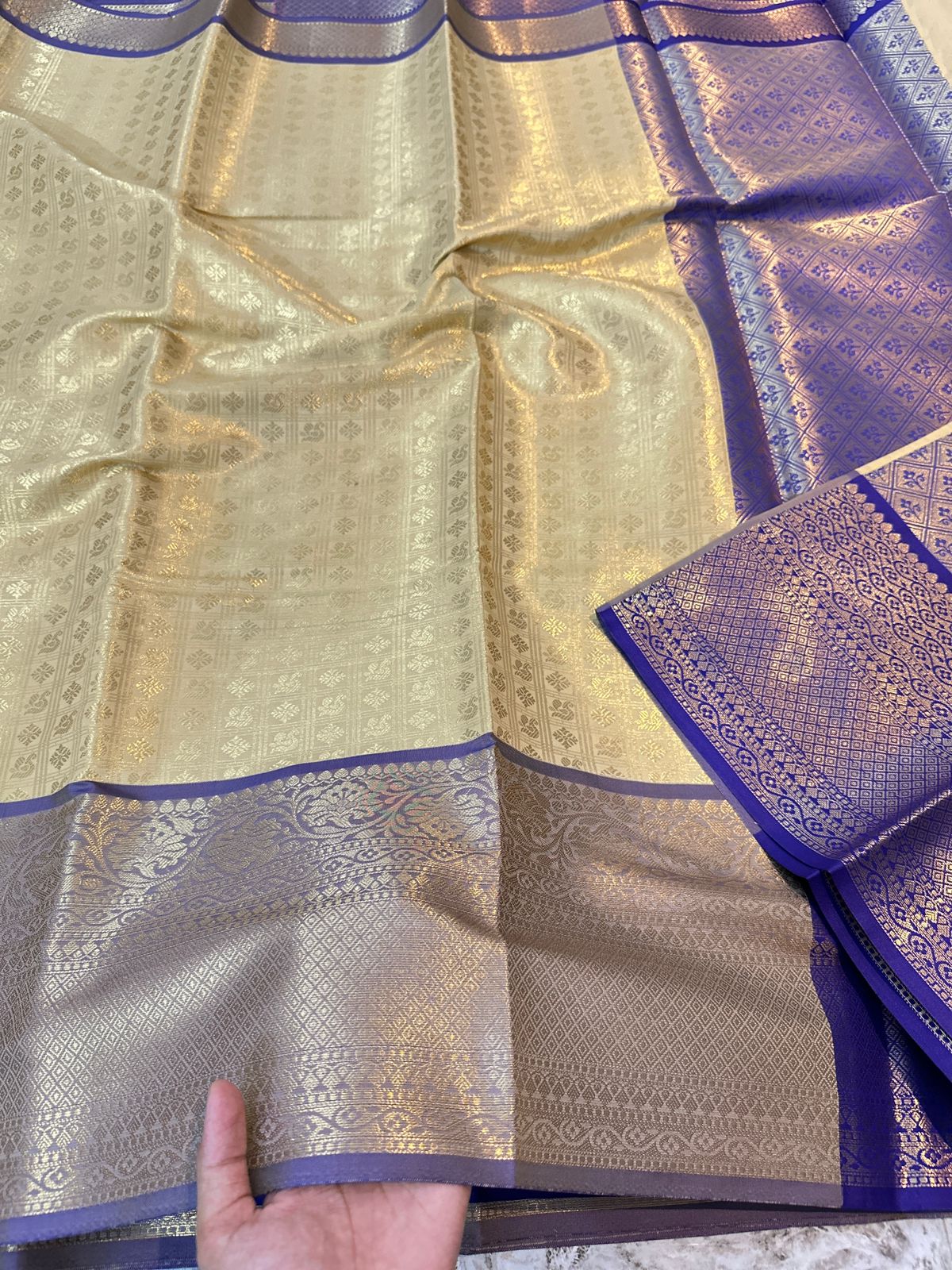 Banarasi Tissue Soft Silk Saree with Zari Border and Jacquard Fancy Blouse – Premium Quality-ivory