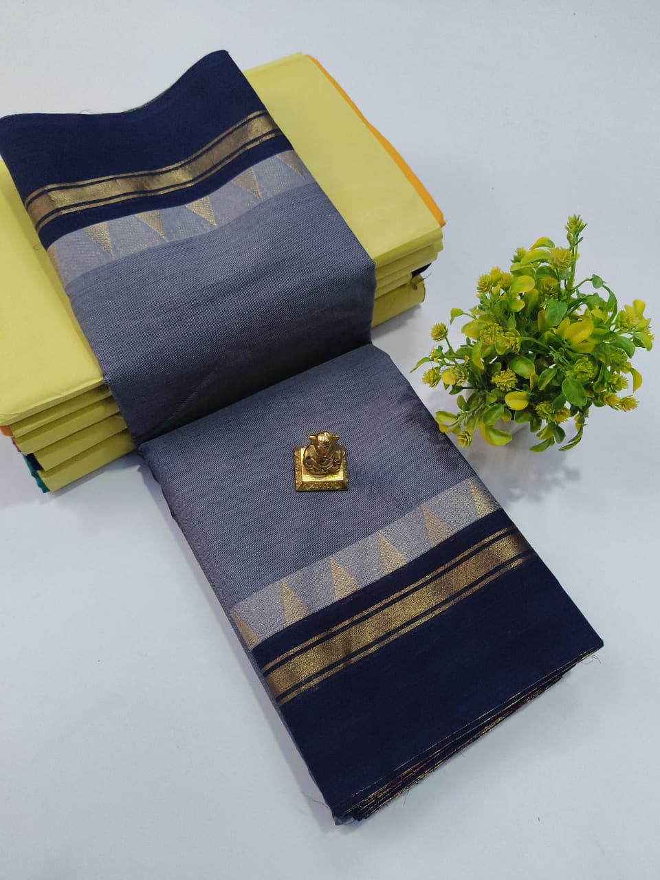 Pure 100 Count Chettinad Cotton Saree – Ash color-Blue Border-No Blouse
