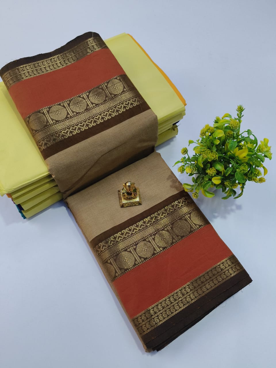 Pure 100 Count Chettinad Cotton Saree – Brown with Border-No Blouse