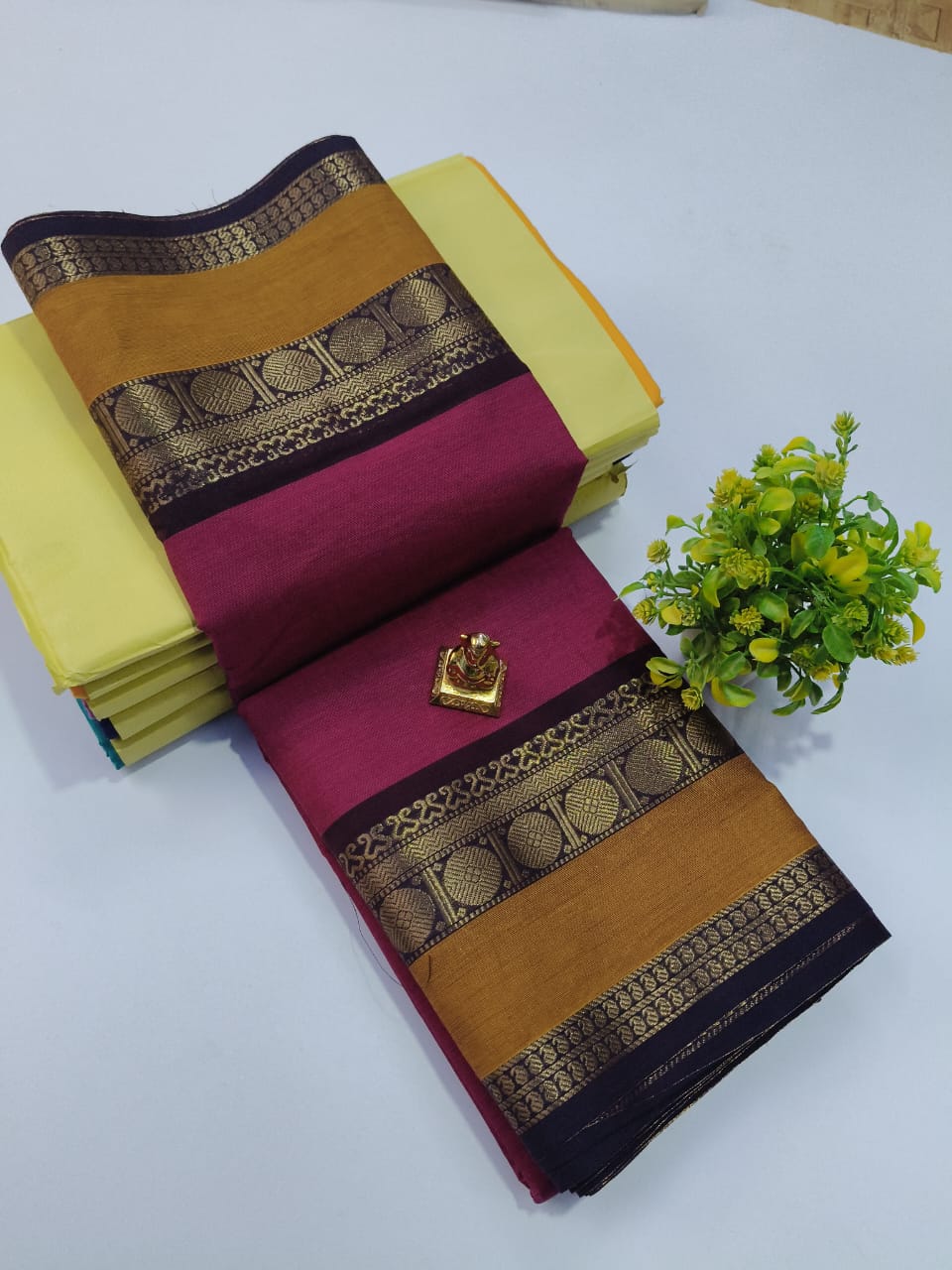 Pure 100 Count Chettinad Cotton Saree – Beetroot color with Border-No Blouse