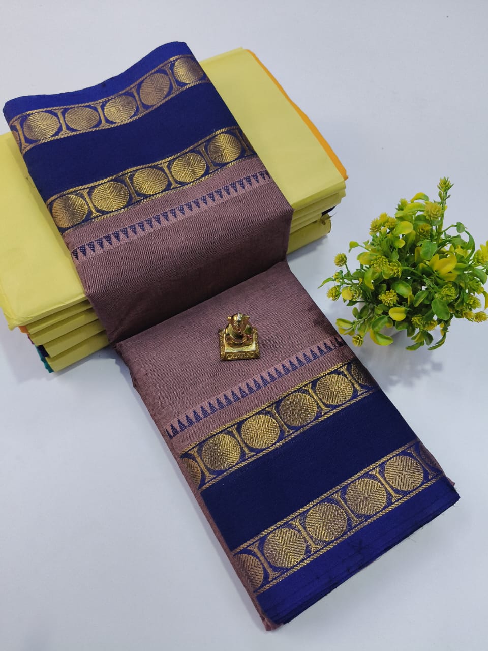 Pure 100 Count Chettinad Cotton Saree – grey with blue Border-No Blouse