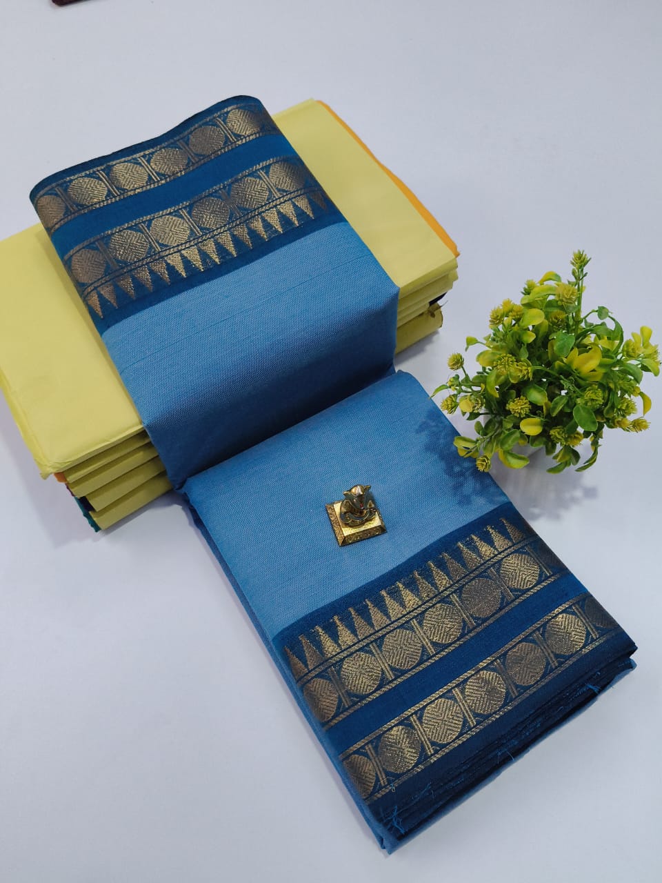 Pure 100 Count Chettinad Cotton Saree – Light Blue with dark blue Border-No Blouse