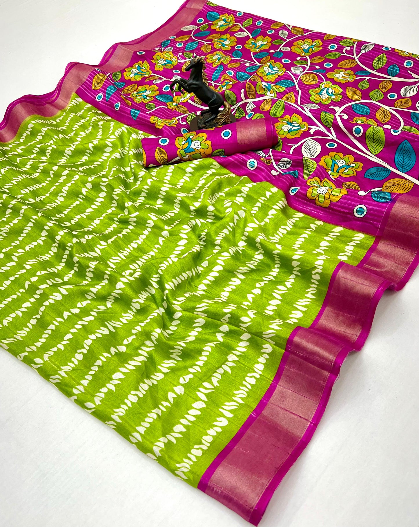 Premium Handloom Cotton Silk Saree with zari border and floral design on border-grn