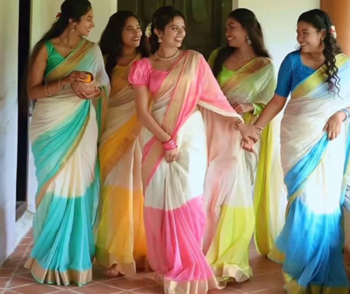 Pure Handloom Mul Mul Cotton Saree – Double Color with Gold Border Design, Premium Quality, No Blouse Piece