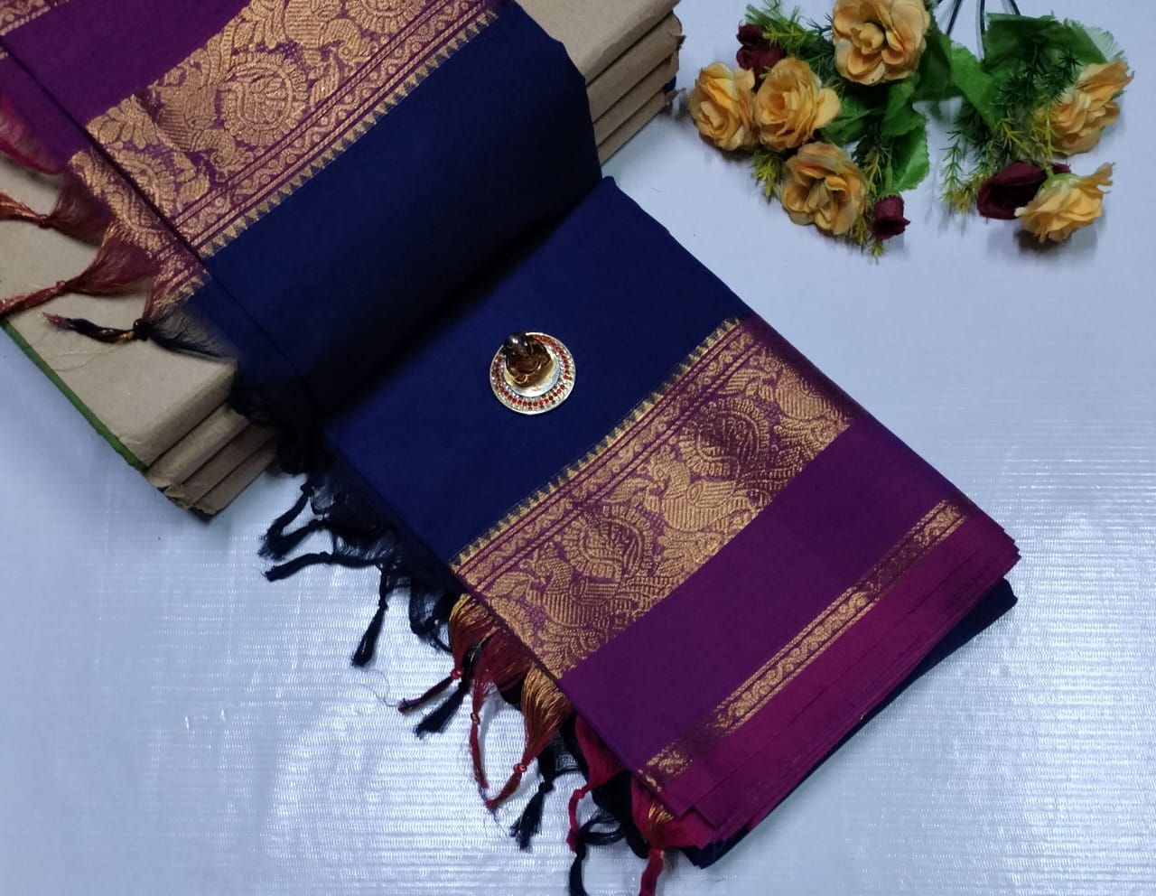 South Indian Paruthi Chettinad Sungudi Cotton Saree – blue with purple