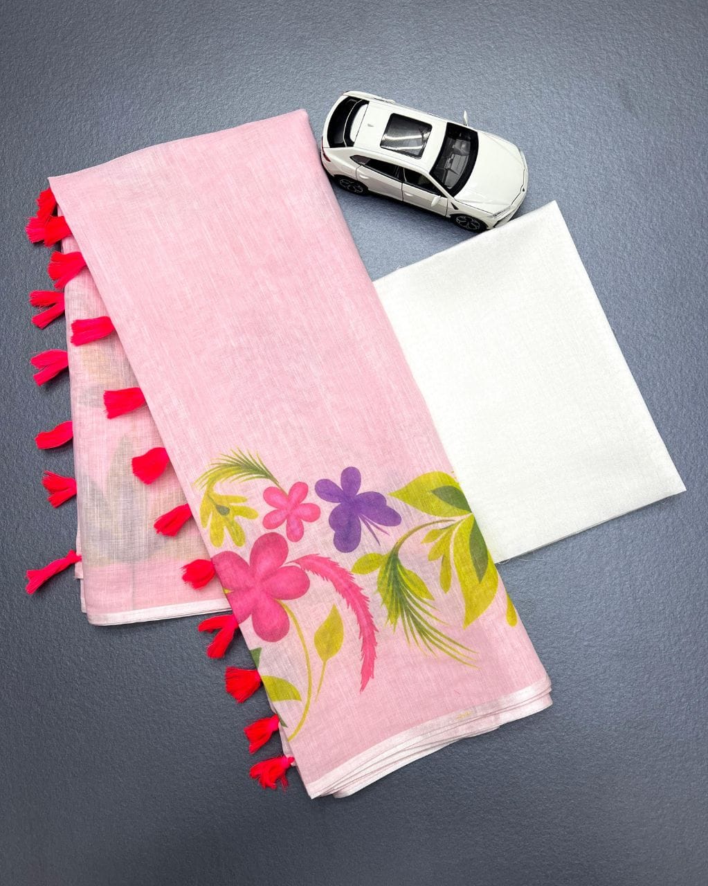 Linen Saree-Digital Print Saree with Bangalori Satin Blouse
