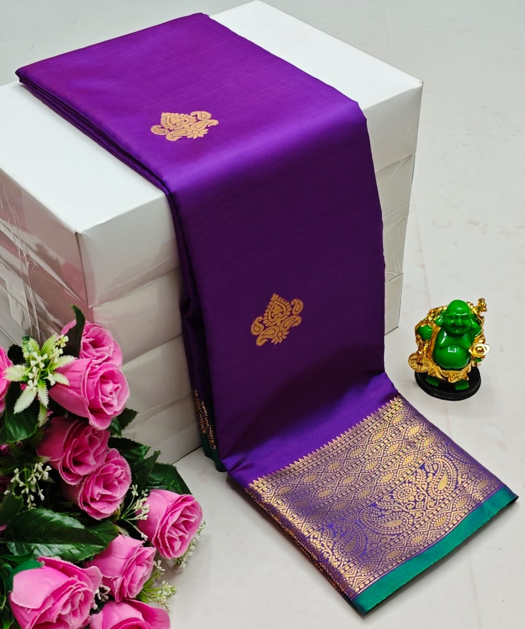 Premium Kanchi Soft Silk Saree with Contrast Border & Pallu –lavender with Gold Border