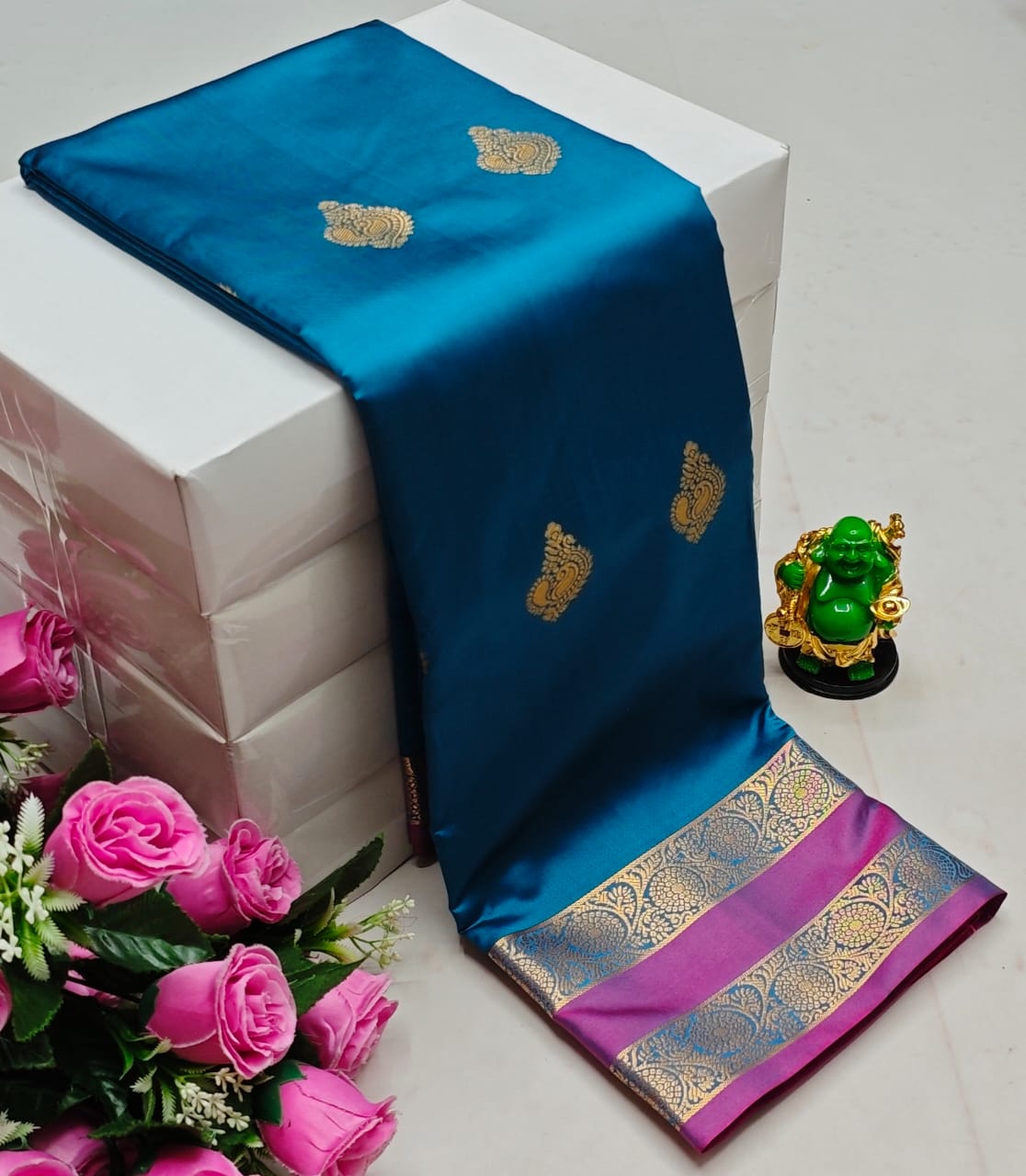 Premium Kanchi Soft Silk Saree with Contrast Border & Pallu –bluish with Goldpink Border