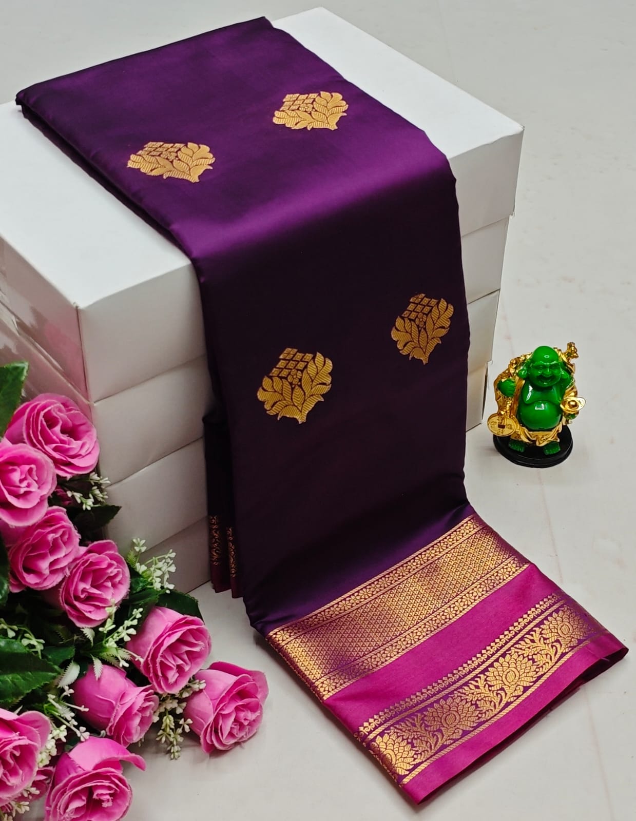 Premium Kanchi Soft Silk Saree with Contrast Border & Pallu – purplle with Gold Border
