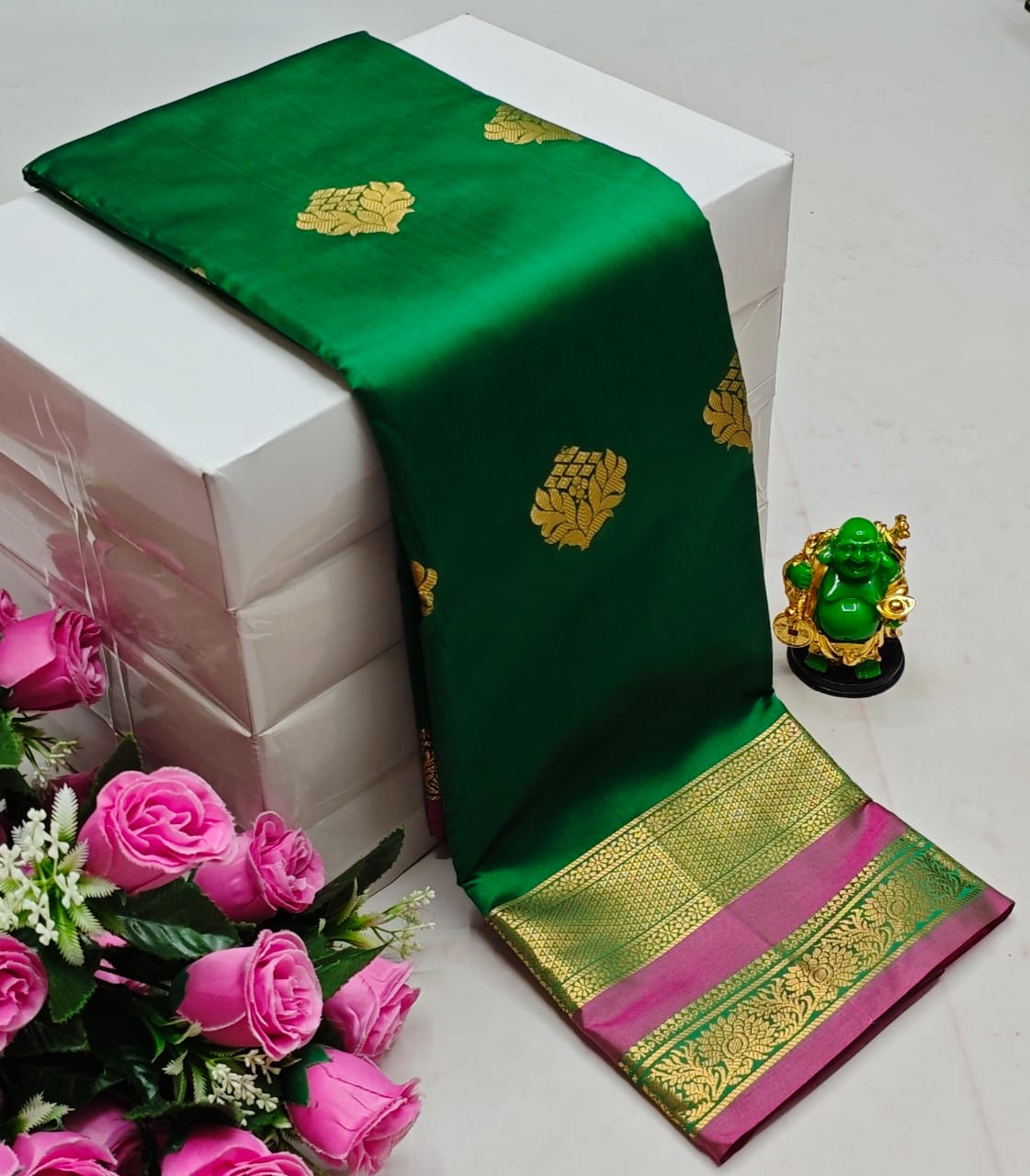 Premium Kanchi Soft Silk Saree with Contrast Border & Pallu – light green