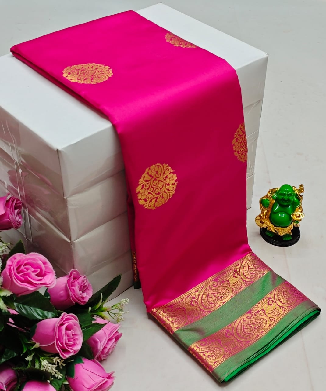 Premium Kanchi Soft Silk Saree with Contrast Border & Pallu – pinkish Red with Gold Border