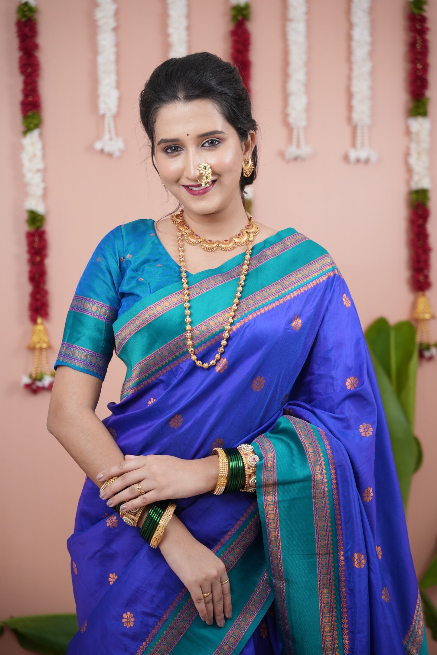 Premium Soft Silk Saree with Narayan Border-blue
