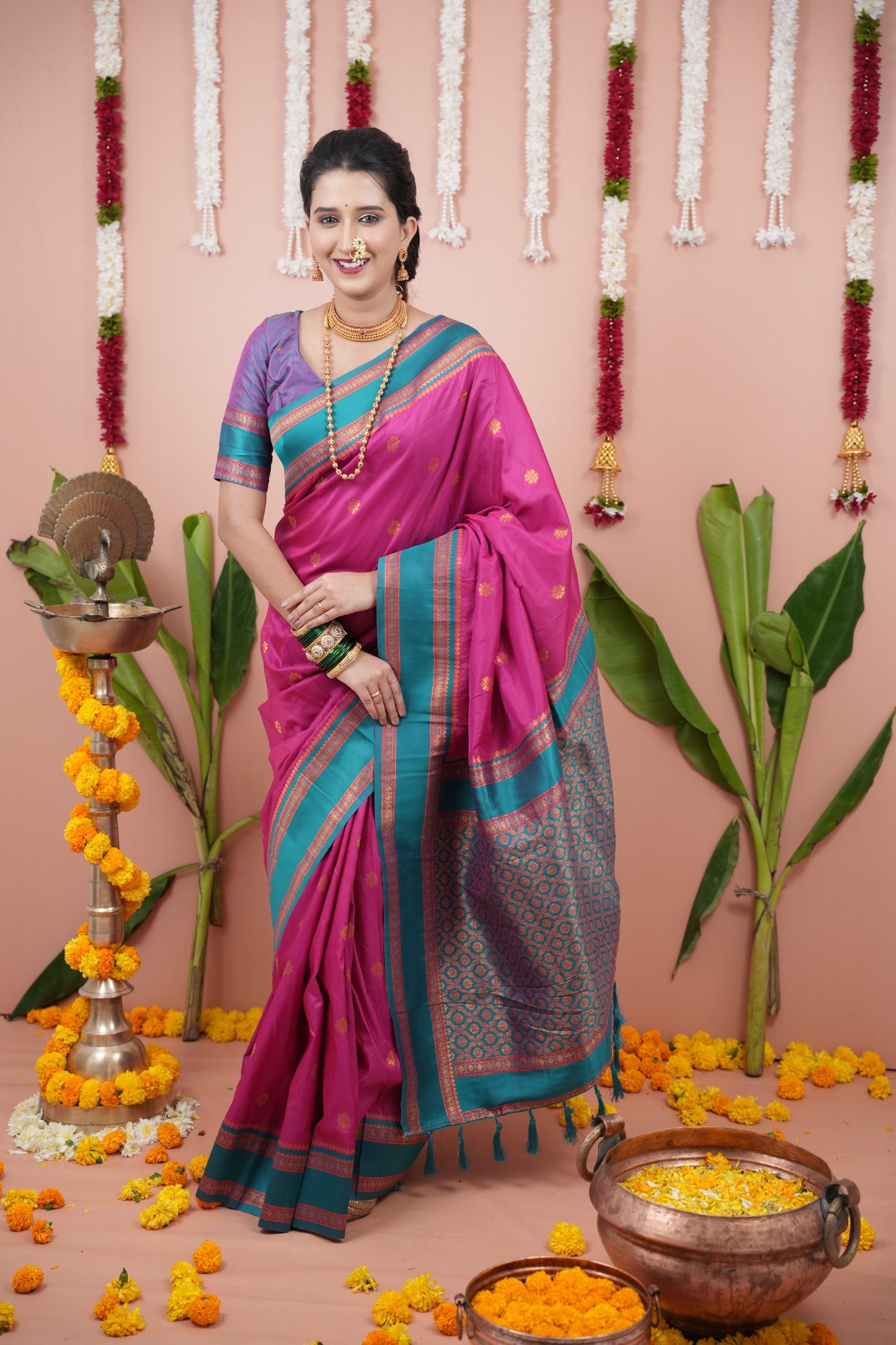 Premium Soft Silk Saree with Narayan Border-pinkk