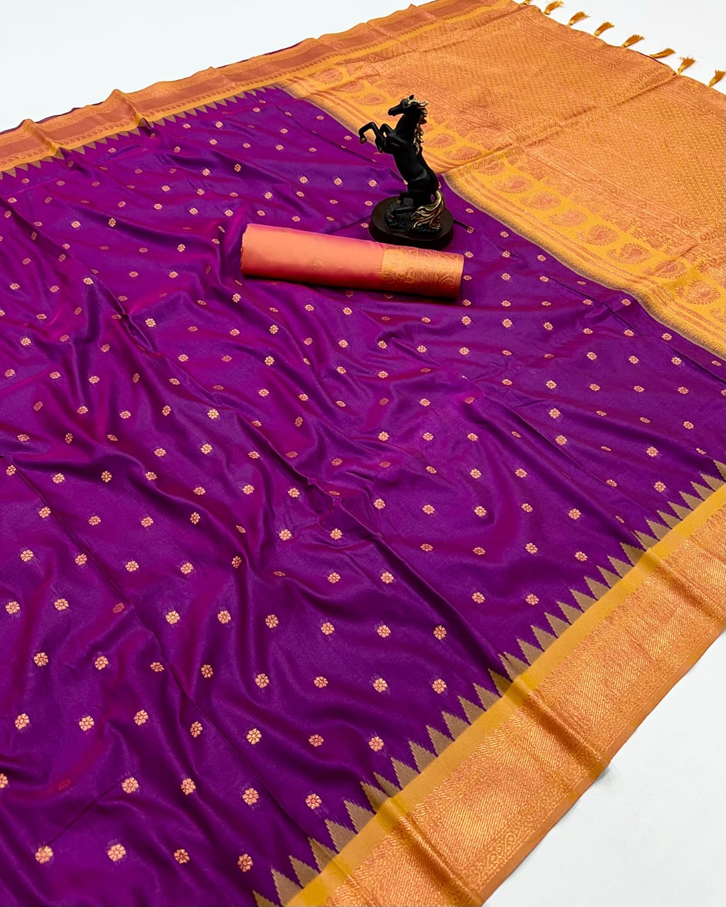 Premium Soft Silk Saree in Red with Narayanpeth Border – Roshni Vol-1-lavender pallu