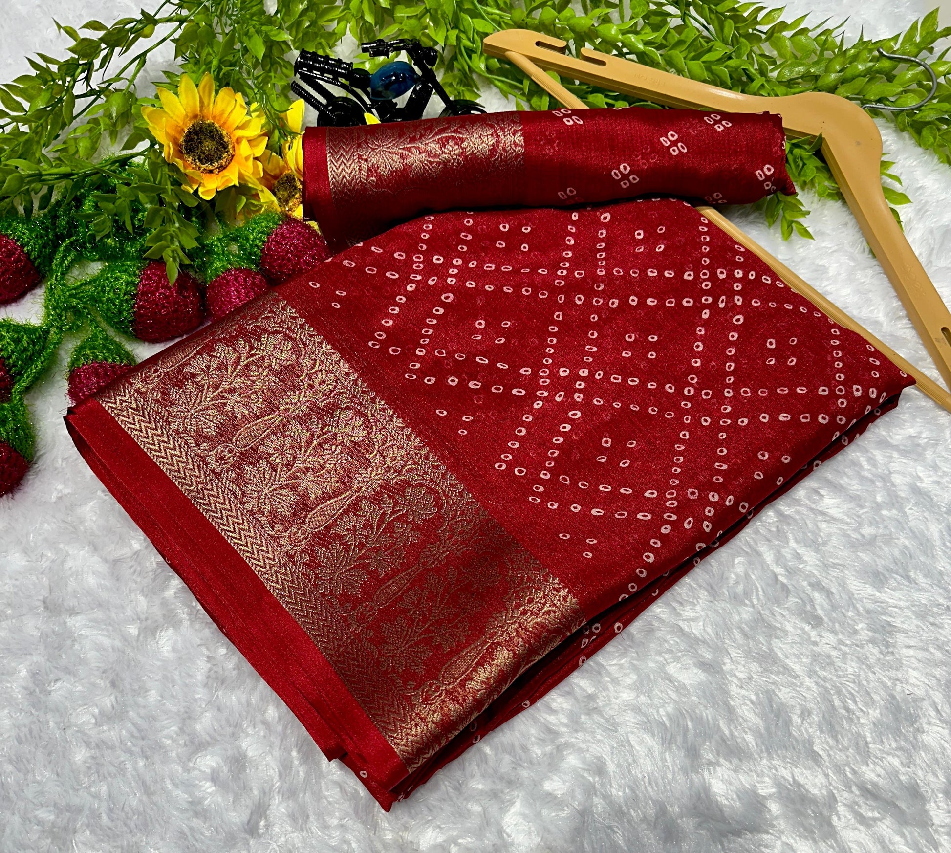 Chinnon saree with full weaving design and tassel pallu