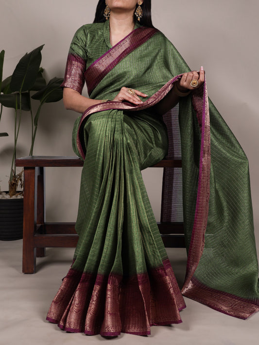 Dola Chex Saree with Zari Weaving and Borders-green with maroon border