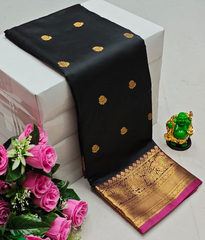 Premium Kanchi Soft Silk Saree with Contrast Border & Pallu-blk