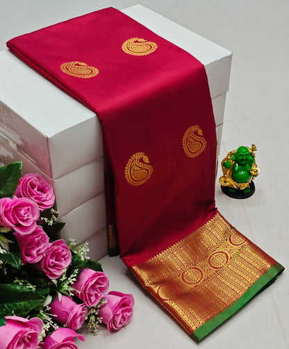 Premium Kanchi Soft Silk Saree with Contrast Border & Pallu – meroon with Gold Border